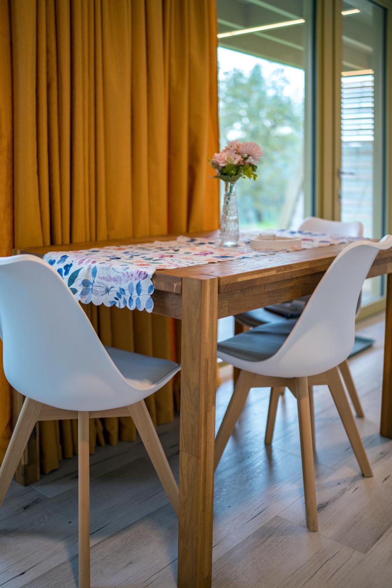 Holiday House Hona Lux Velike Lasce Eksteriør bilde