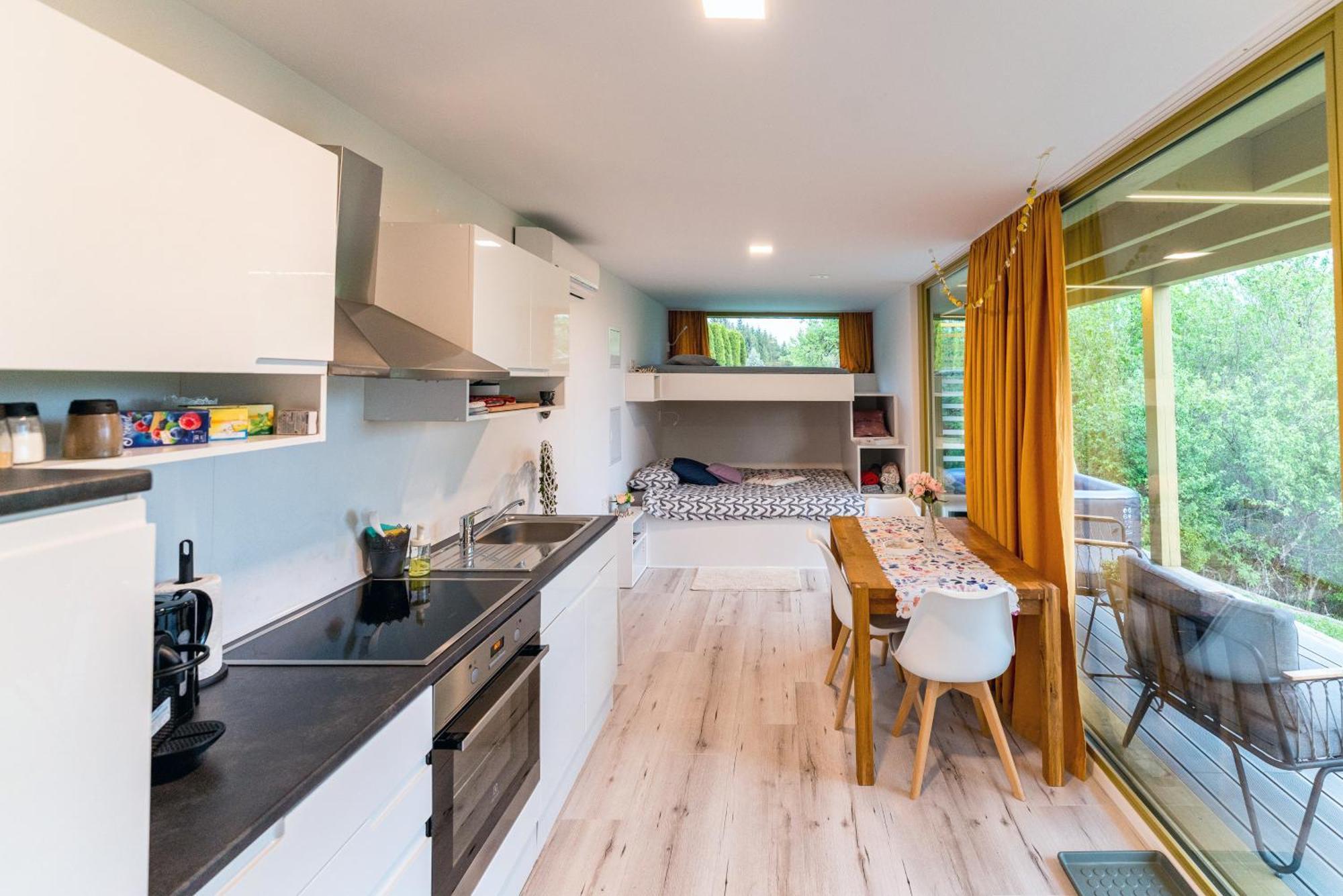 Holiday House Hona Lux Velike Lasce Eksteriør bilde