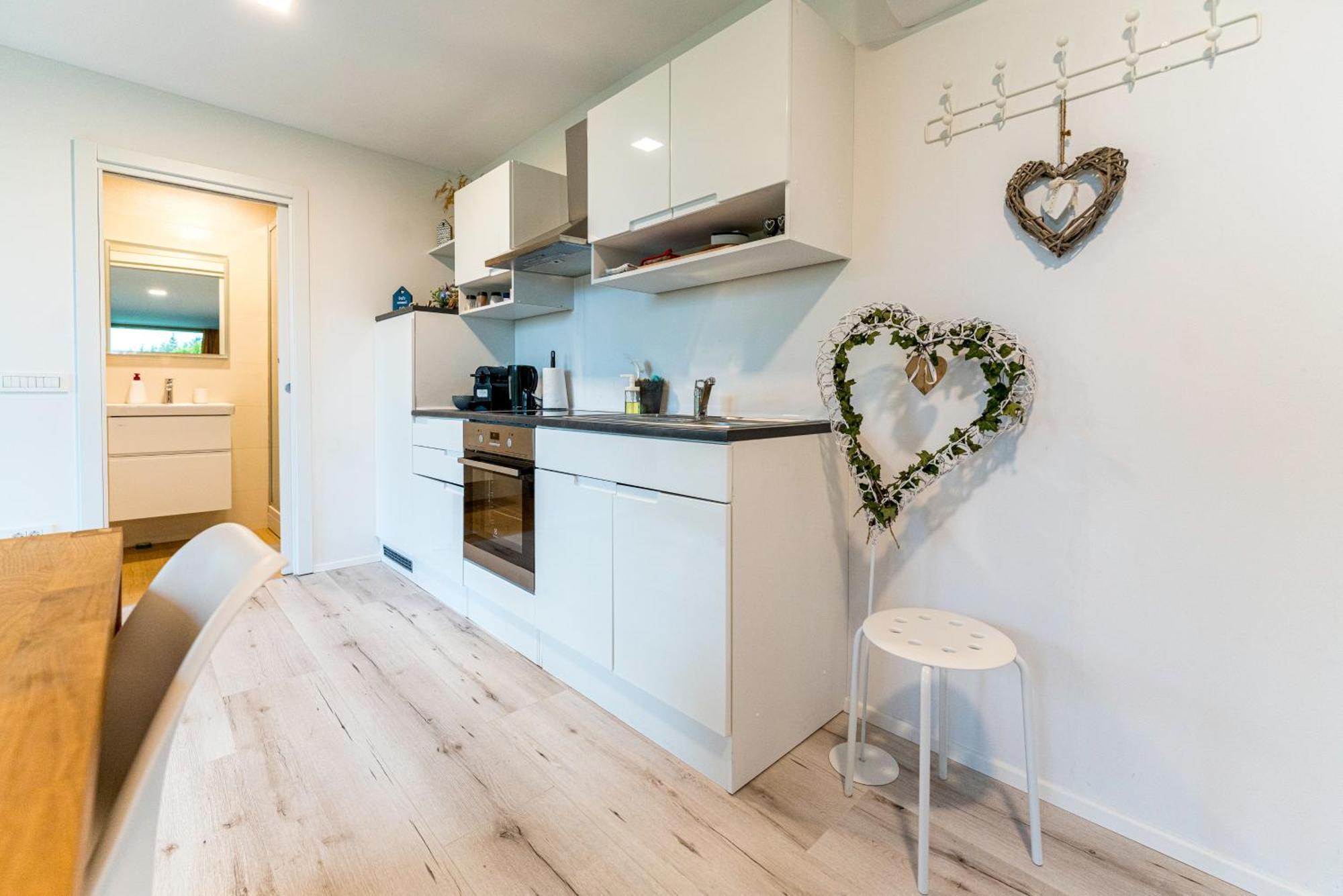 Holiday House Hona Lux Velike Lasce Eksteriør bilde