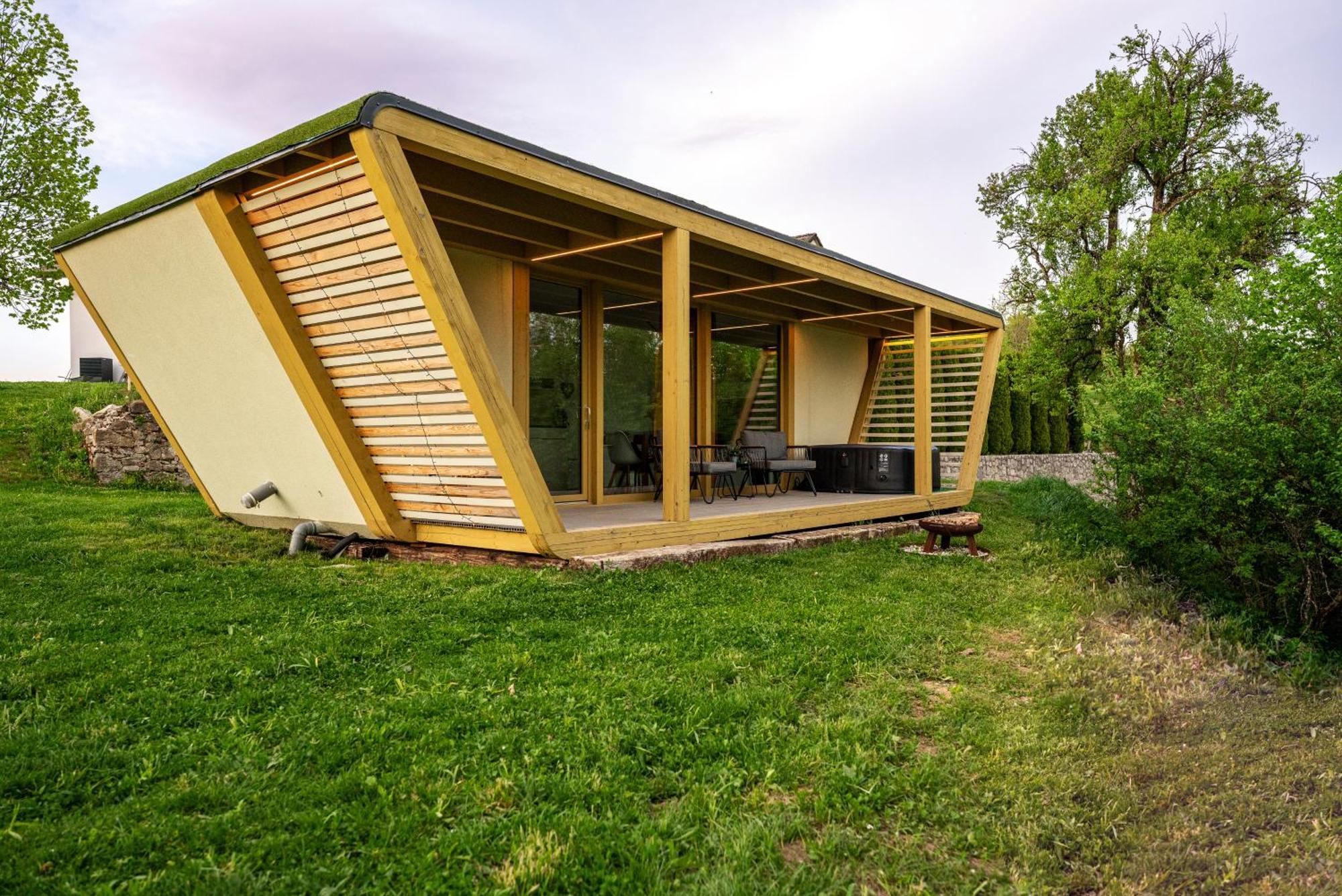 Holiday House Hona Lux Velike Lasce Eksteriør bilde